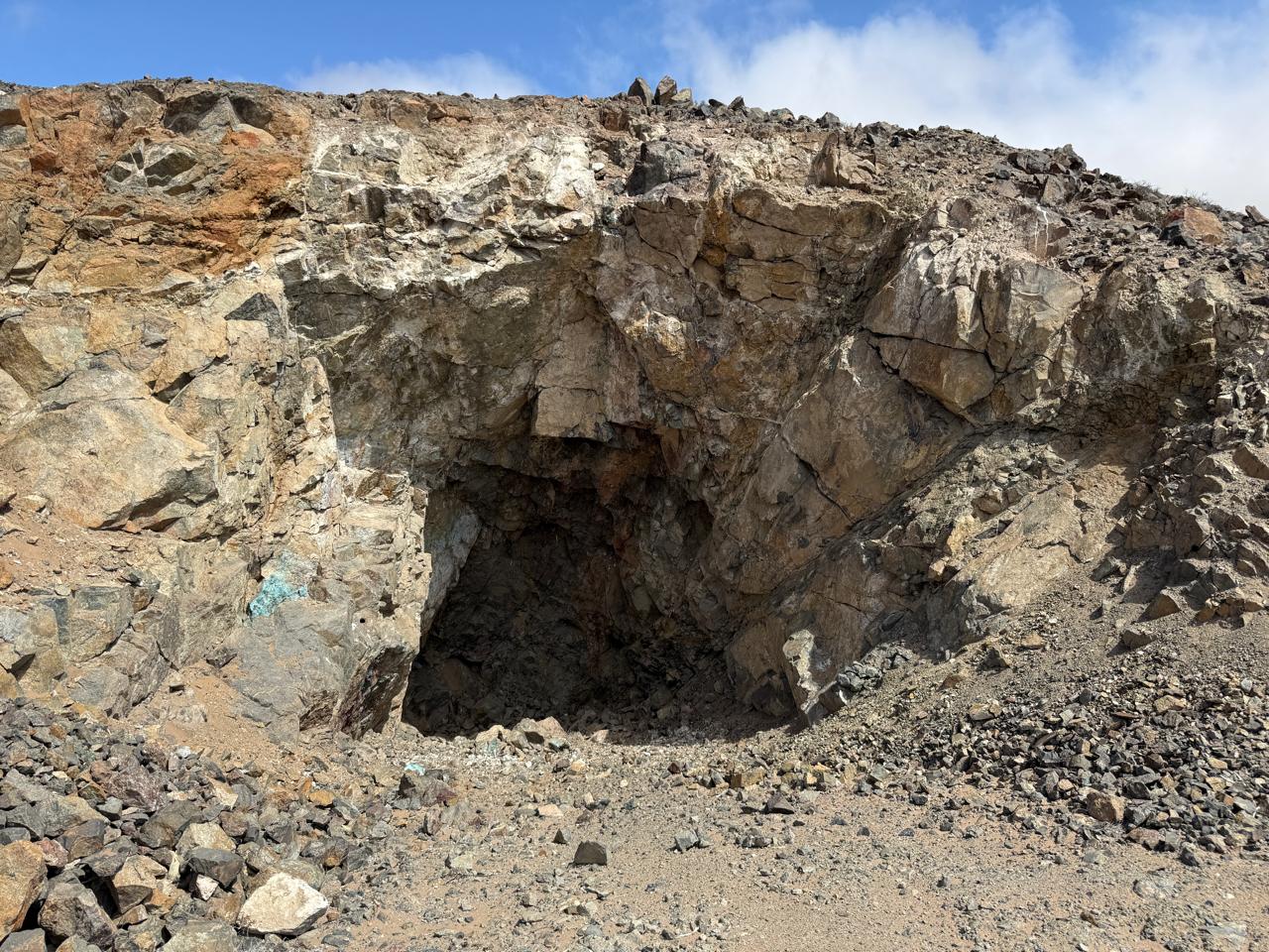 MINA LA PROBLEMA  DEL 1 AL 10.-