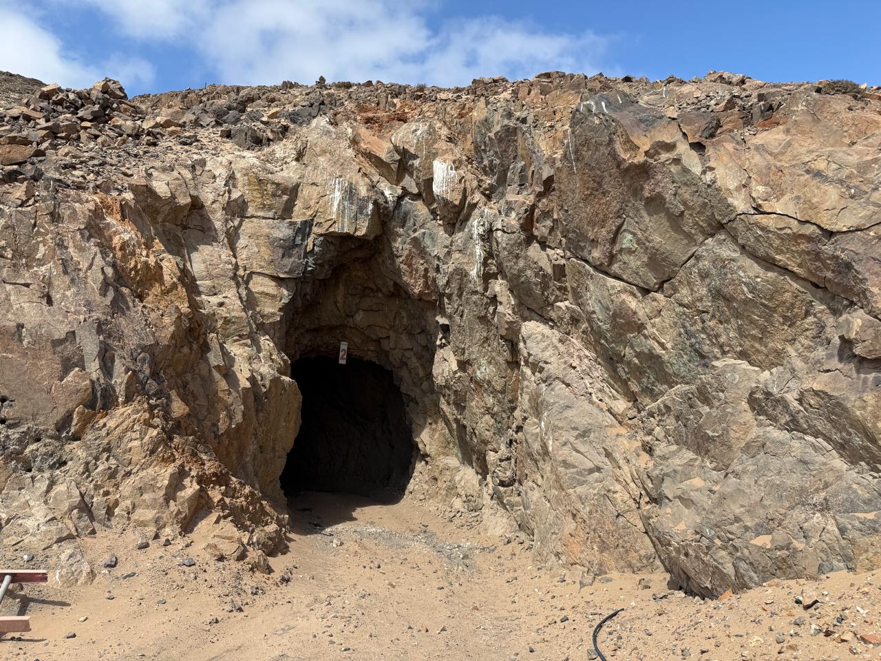 MINA LA PROBLEMA  DEL 1 AL 10.-