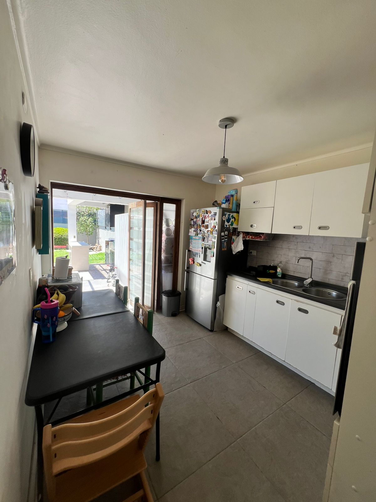 GRAN CASA SECTOR RESIDENCIAL - CALLE SAN ROMAN.-