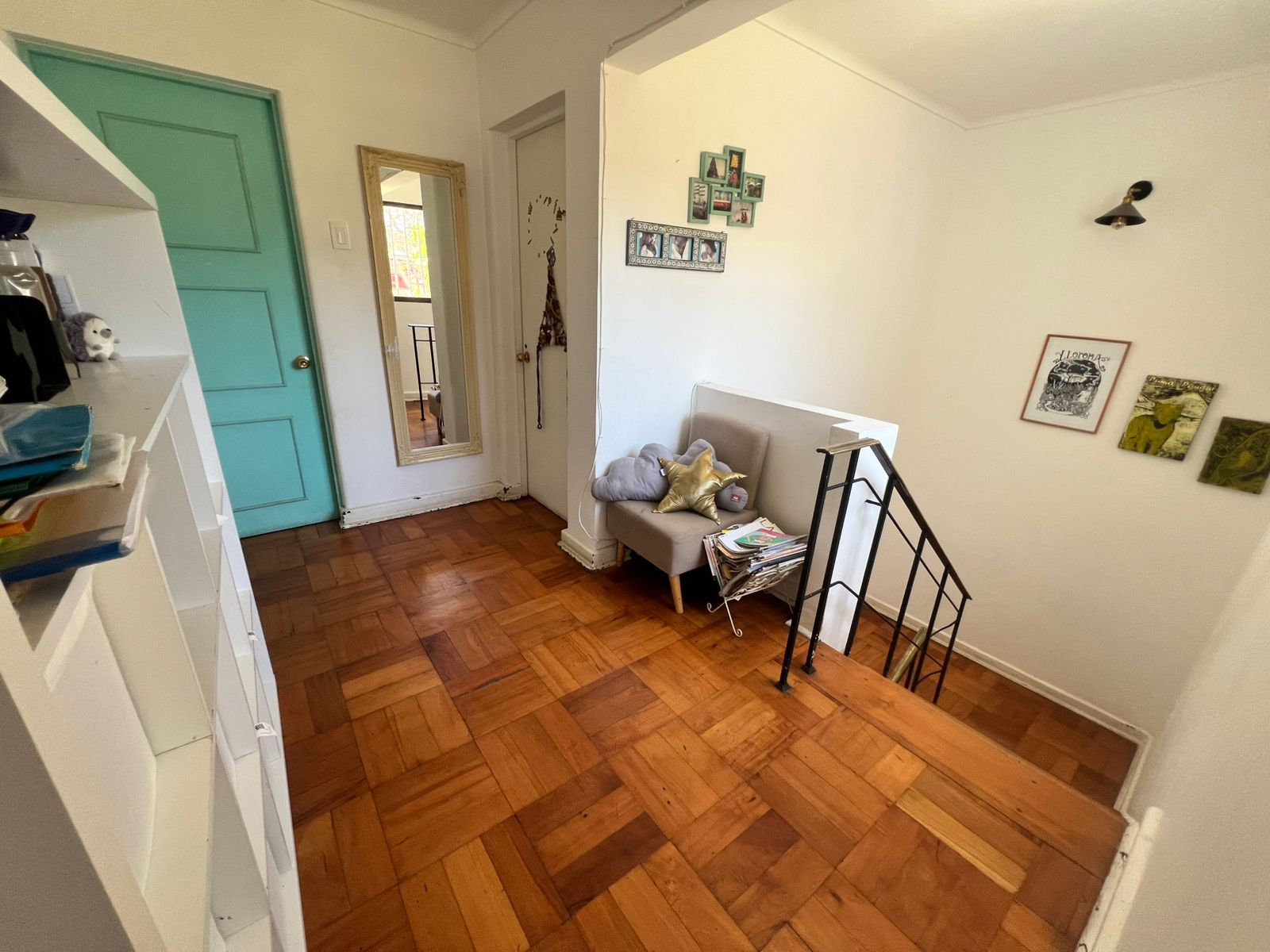 GRAN CASA SECTOR RESIDENCIAL - CALLE SAN ROMAN.-