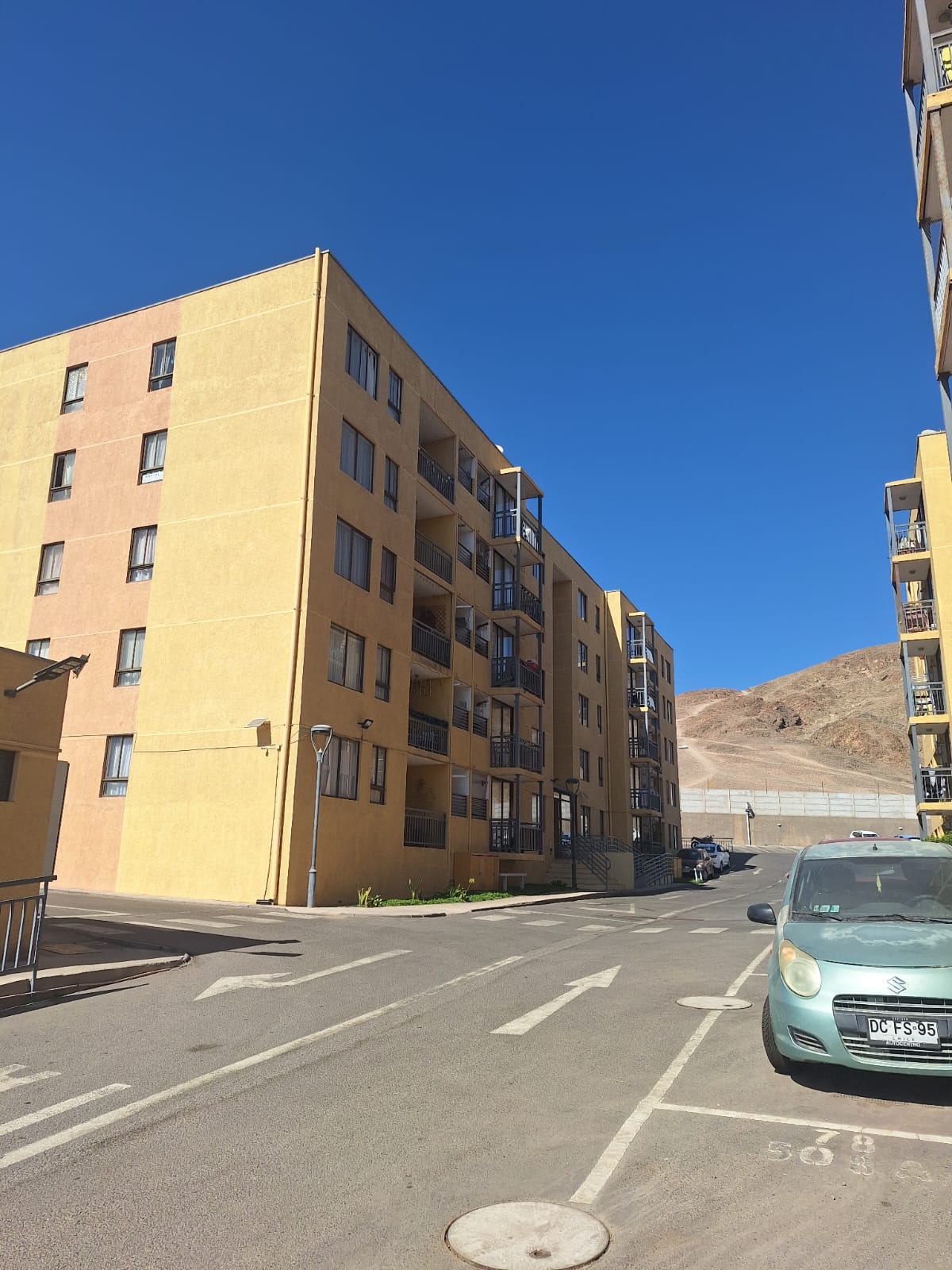 CONDOMINIO EL CRISOL - SECTOR PALOMAR.-