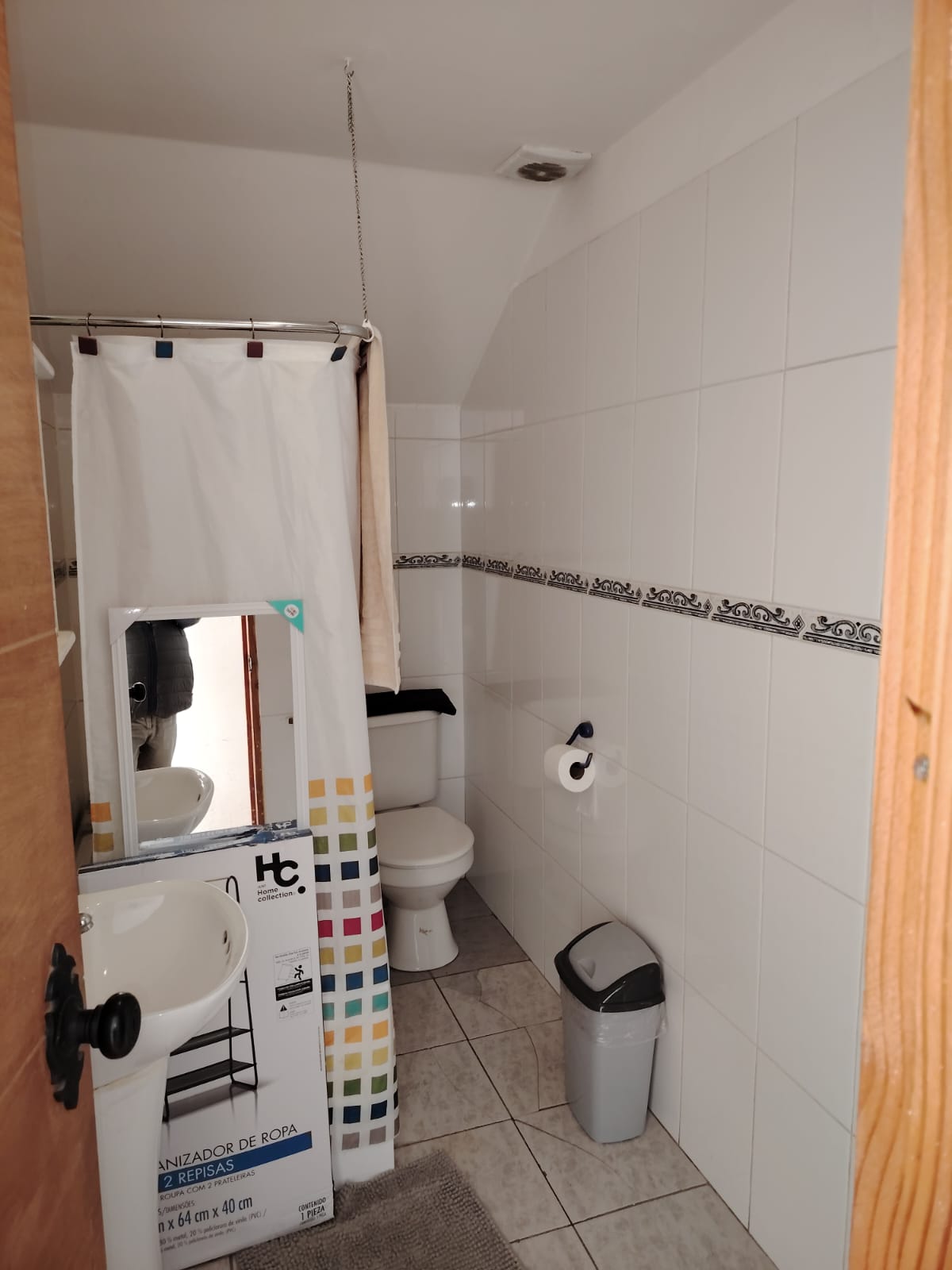 CASA AVENIDA LOS CARRERA - PRINCIPALMENTE EMPRESAS.-