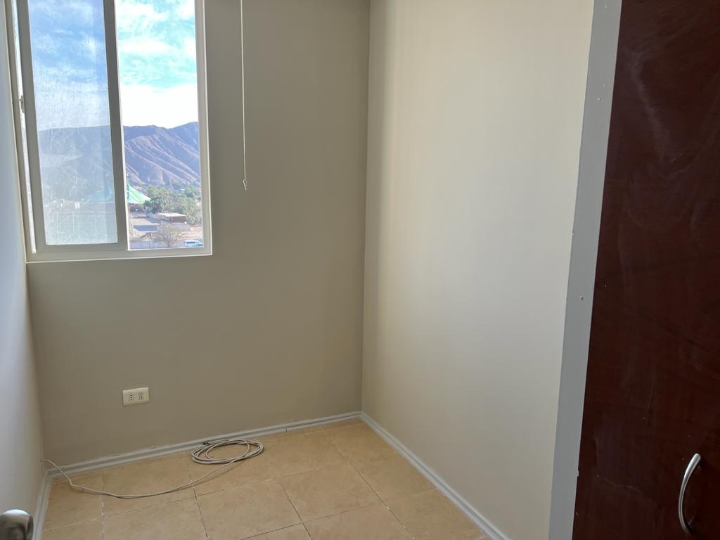 CONDOMINIO ALEJANDRINA TORRE 3.-