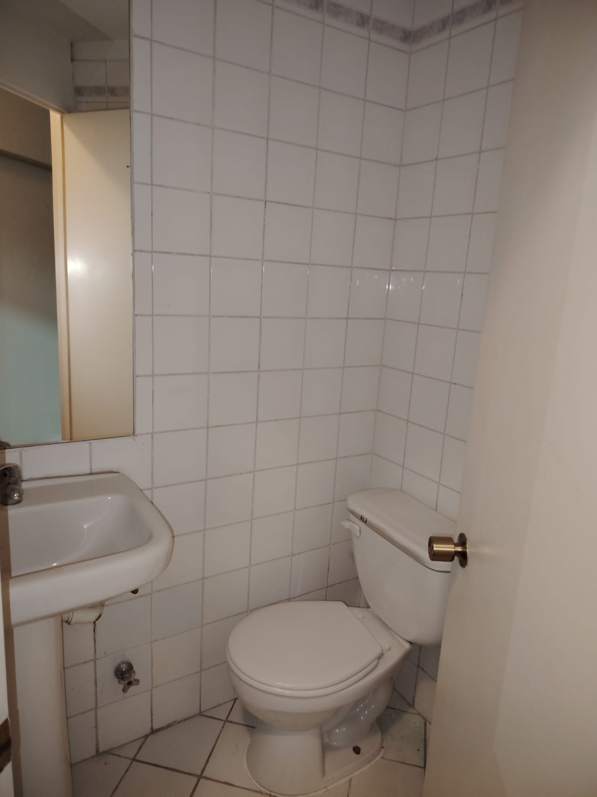 EDIFICIO PLAZA REAL - PLENO CENTRO.-