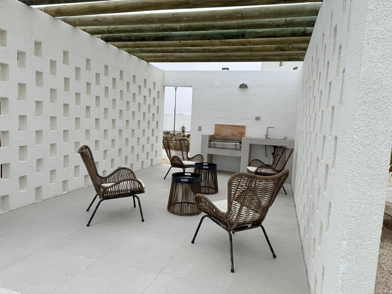 BAHIA INGLESA - EXCELENTE DEPTO. FULL AMOBLADO.-