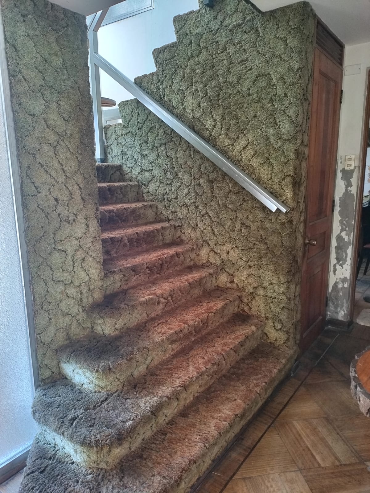 GRAN PROPIEDAD AV.HENRIQUEZ - ESPECIAL EMPRESAS.- * REBAJADA*