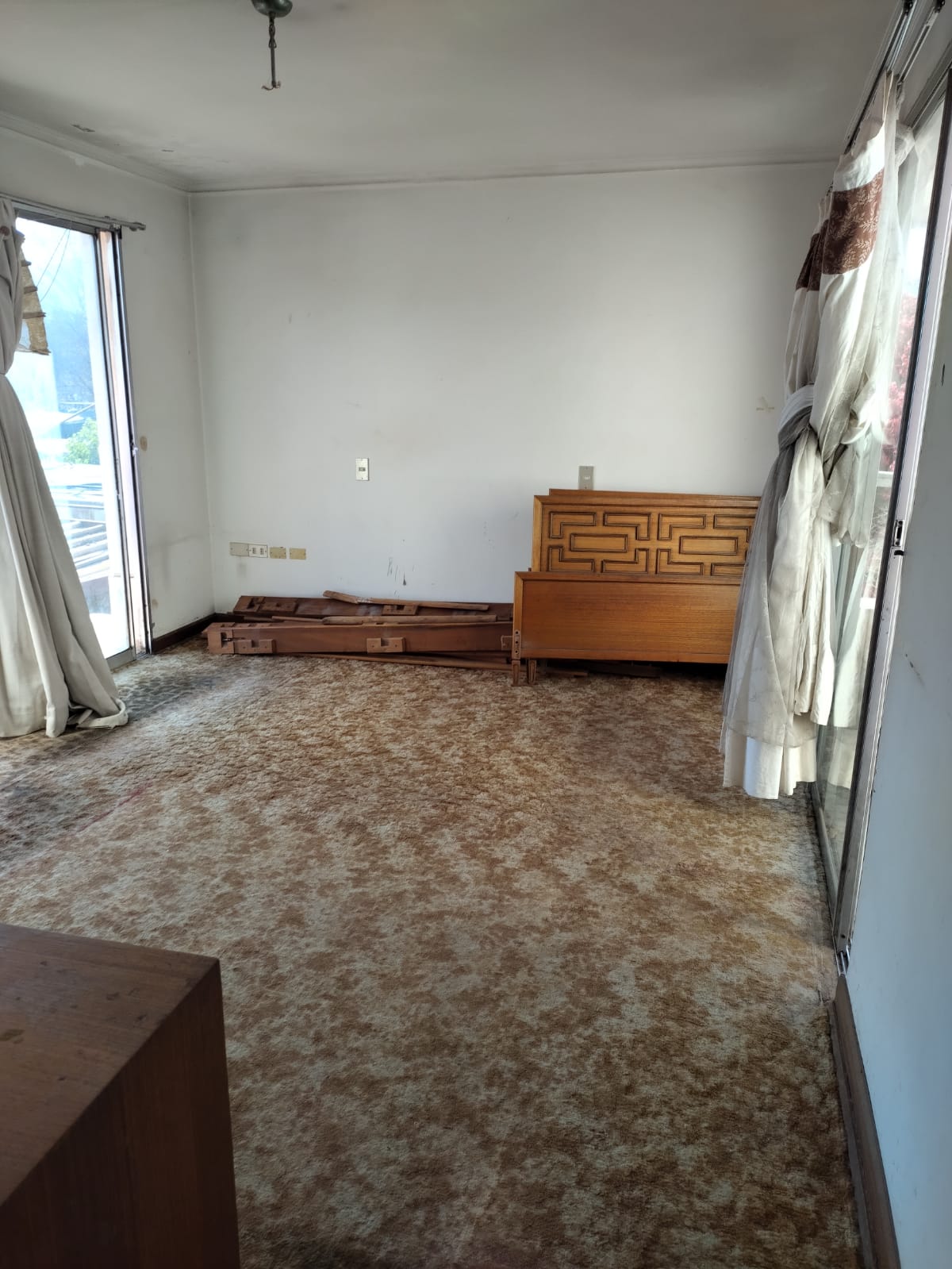 GRAN PROPIEDAD AV.HENRIQUEZ - ESPECIAL EMPRESAS.- * REBAJADA*