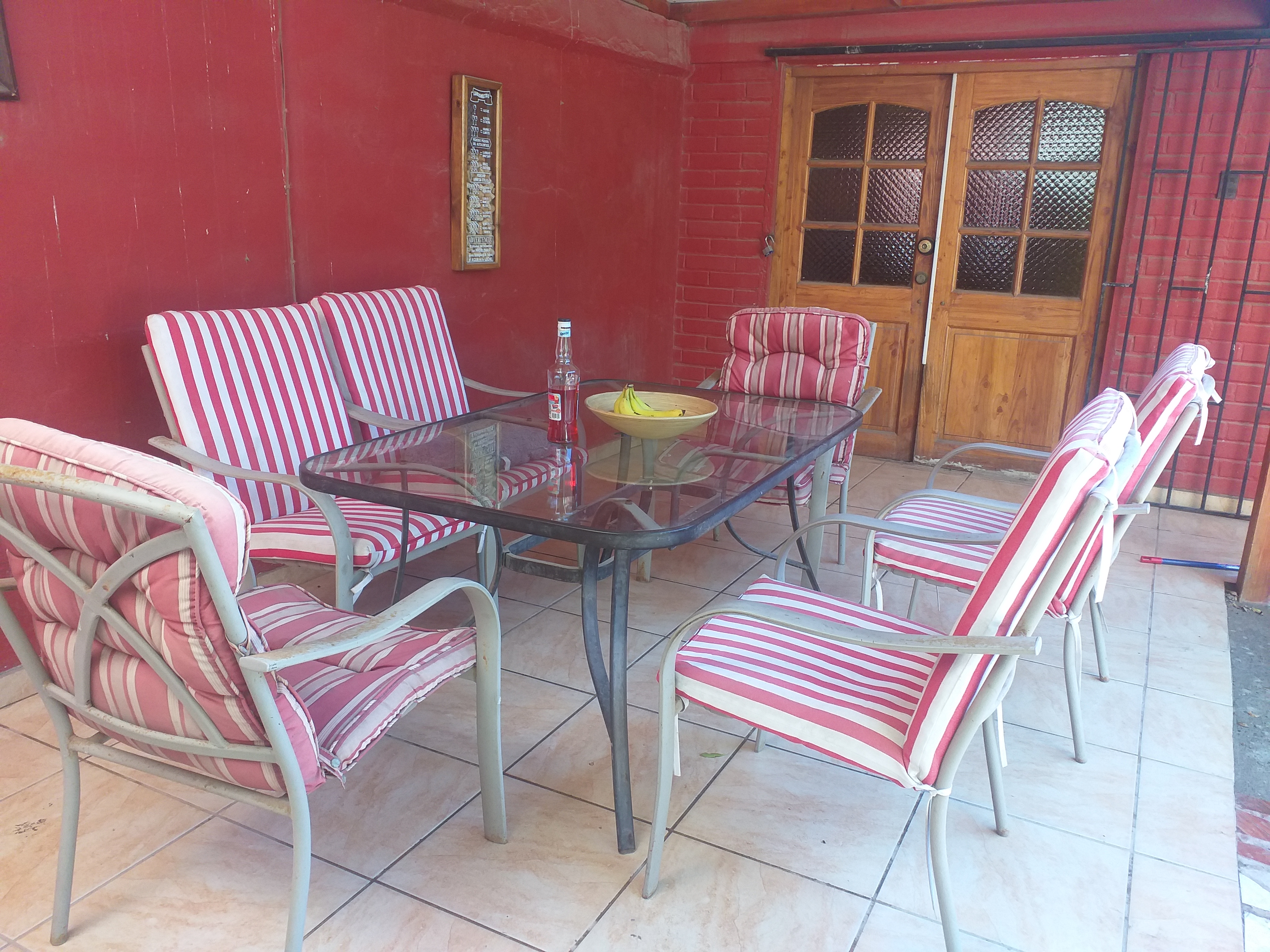 VILLA ARBOLEDA - PRINCIPALMENTE ESTUDIANTES/EMPRESAS.-