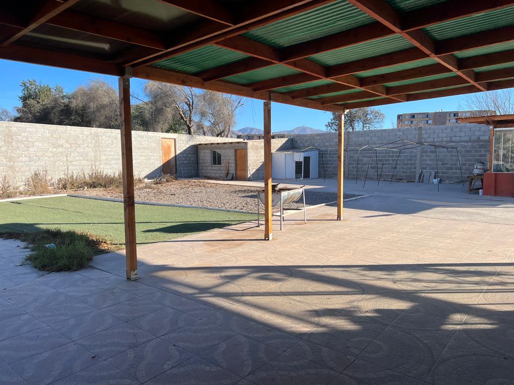 GRAN CASA HUESPEDES O EMPRESAS.-