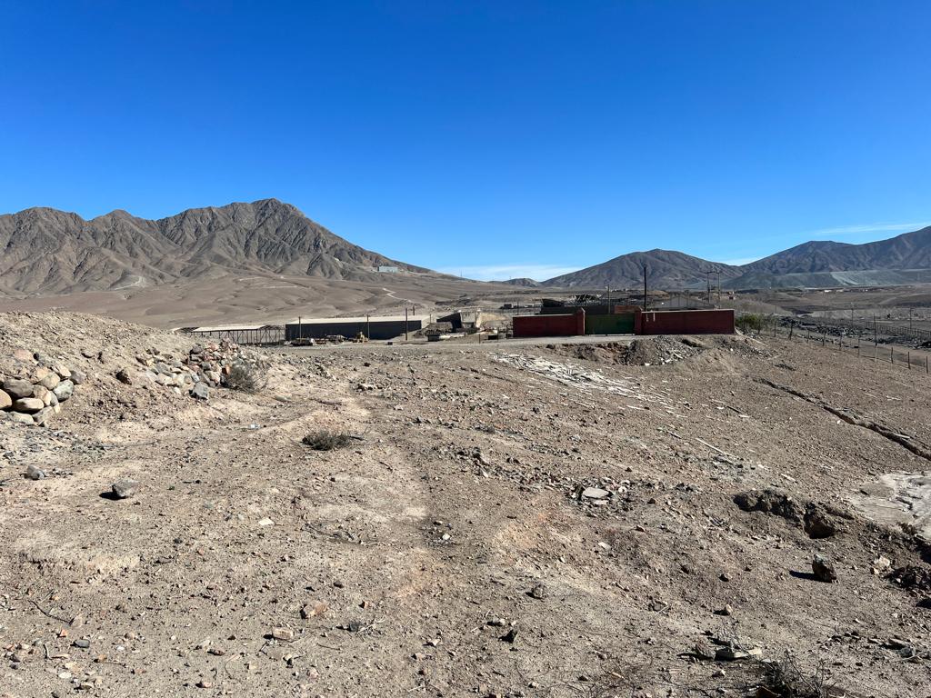 TERRENO INDUSTRIAL SECTOR VI?ITA AZUL.-