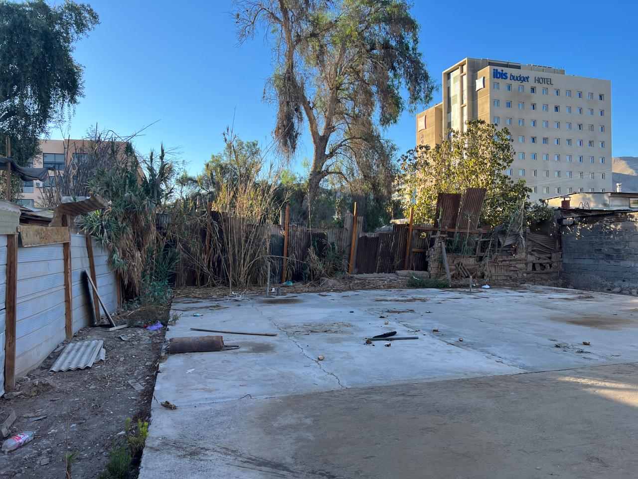 TERRENO CENTRAL CALLE VALLEJO - FRENTE ACHS.-