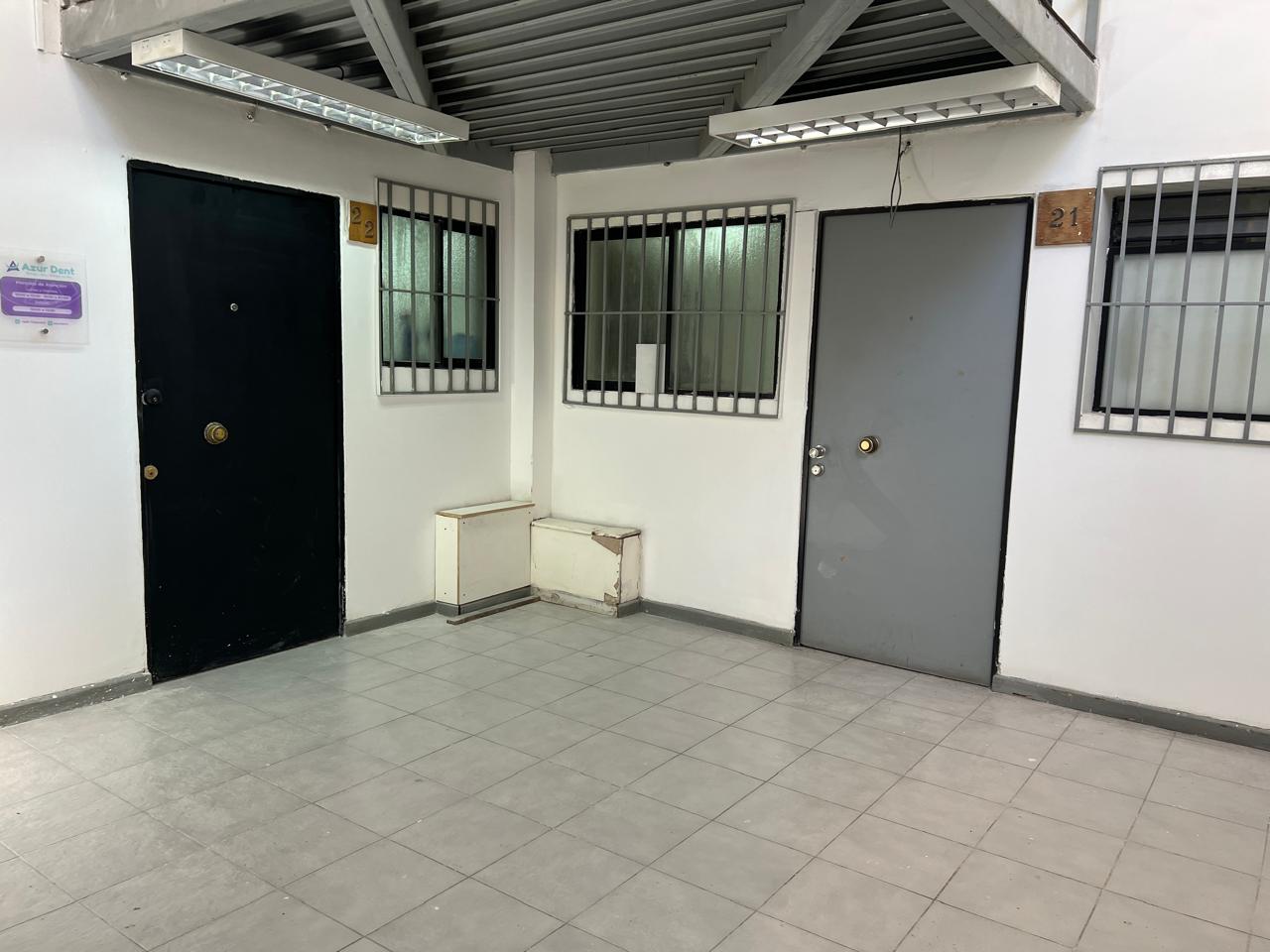 CENTRAL OFICINA CON PRIVADOS PARA EMPRESAS