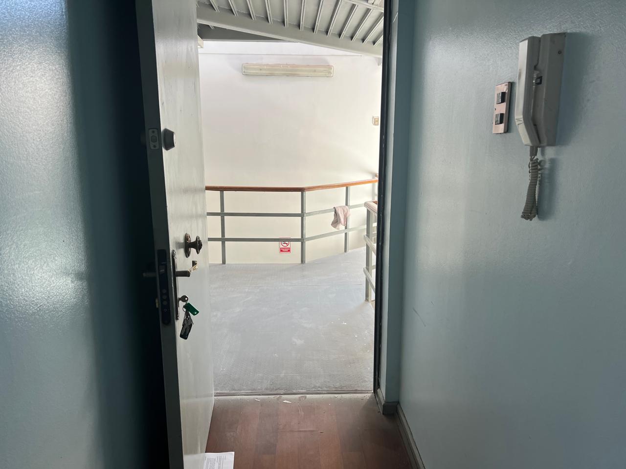 CENTRAL OFICINA CON PRIVADOS PARA EMPRESAS