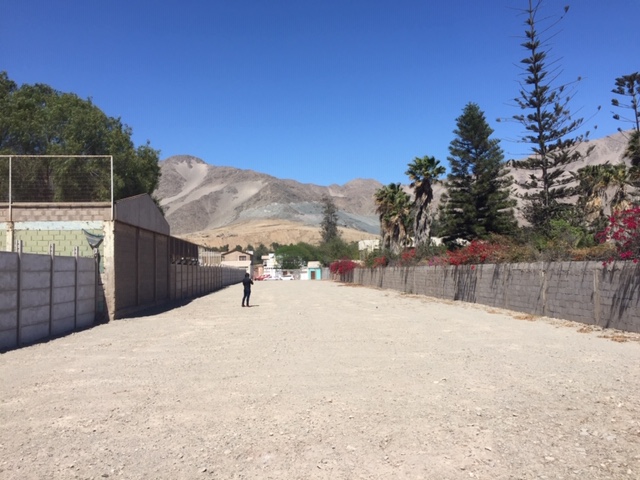 GRAN TERRENO CALLE LAS HERAS