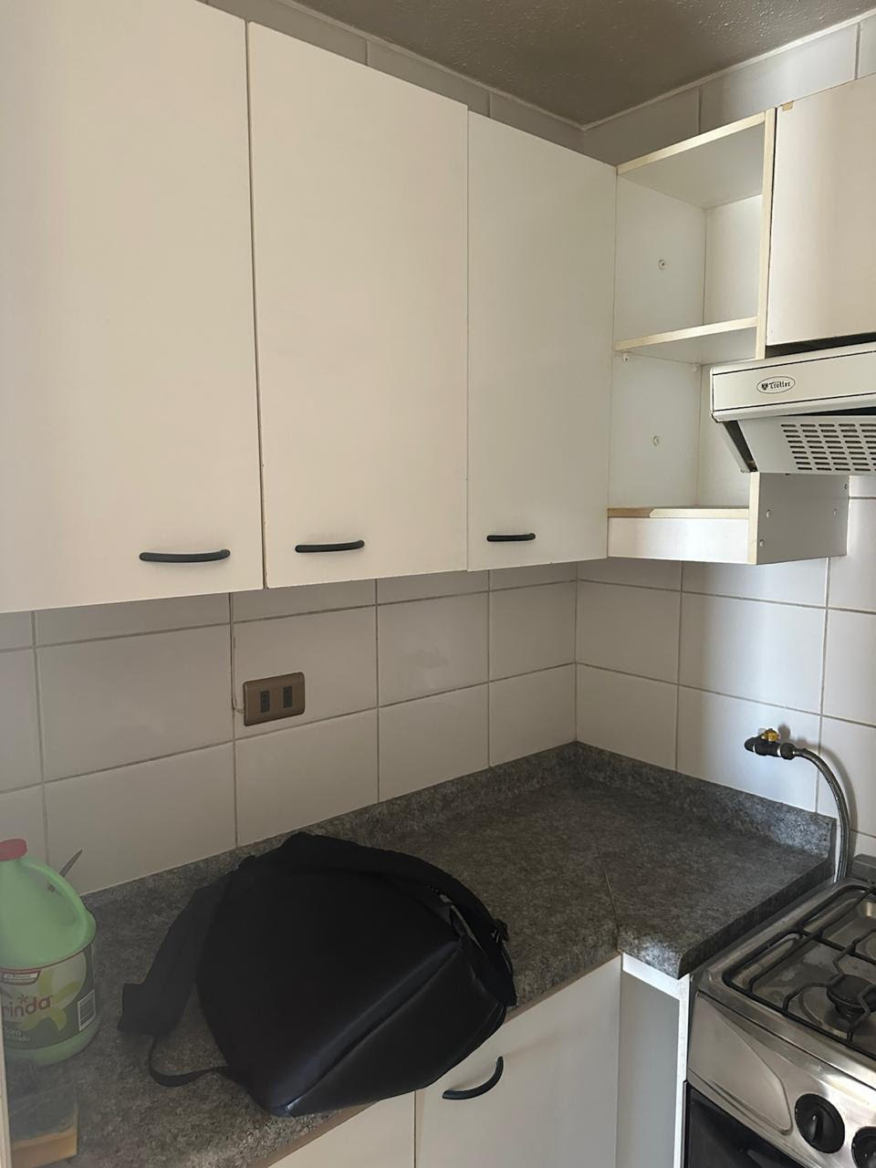 "OPORTUNIDAD" DEPTO. EDIFICIO DALCAHUE - SANTIAGO.-